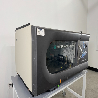 New Brunswick Innova 44 Incubator Shaker image 0